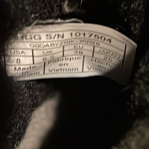 UGG Australia JANNIKA Black boots womens size 8 - Picture 11 of 13